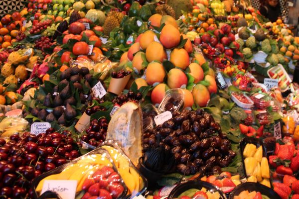 high-angle-view-fruits-sale-market